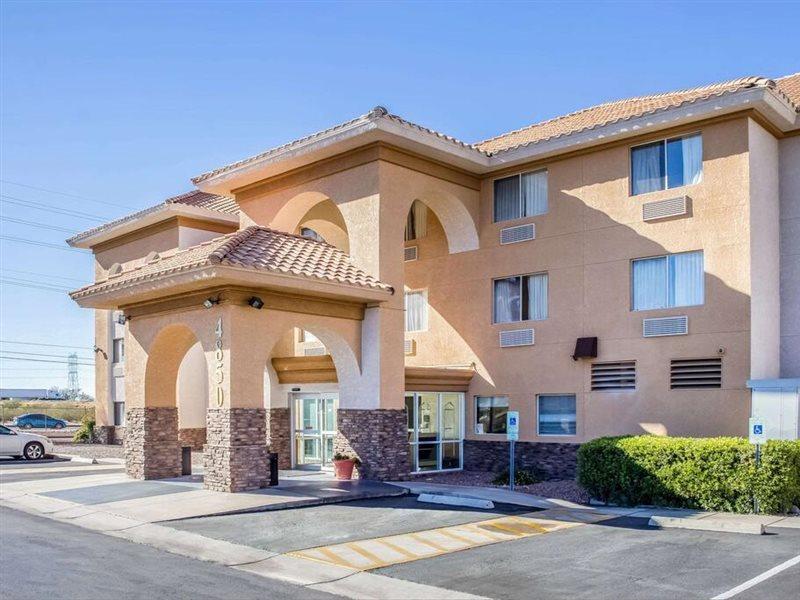 Comfort Inn & Suites Near Kino Sports Complex Drexel Heights Exterior photo