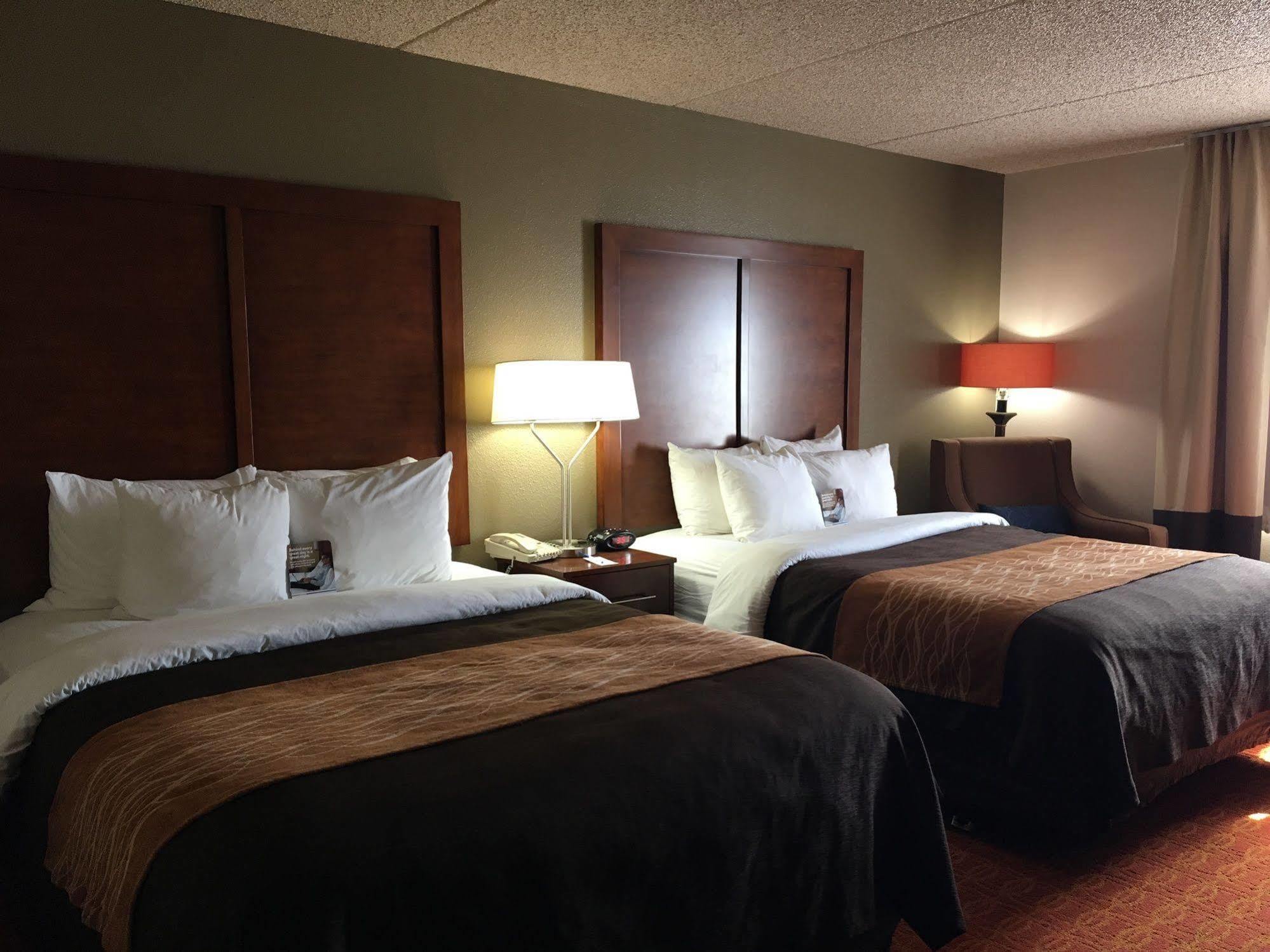 Comfort Inn & Suites Near Kino Sports Complex Drexel Heights Exterior photo